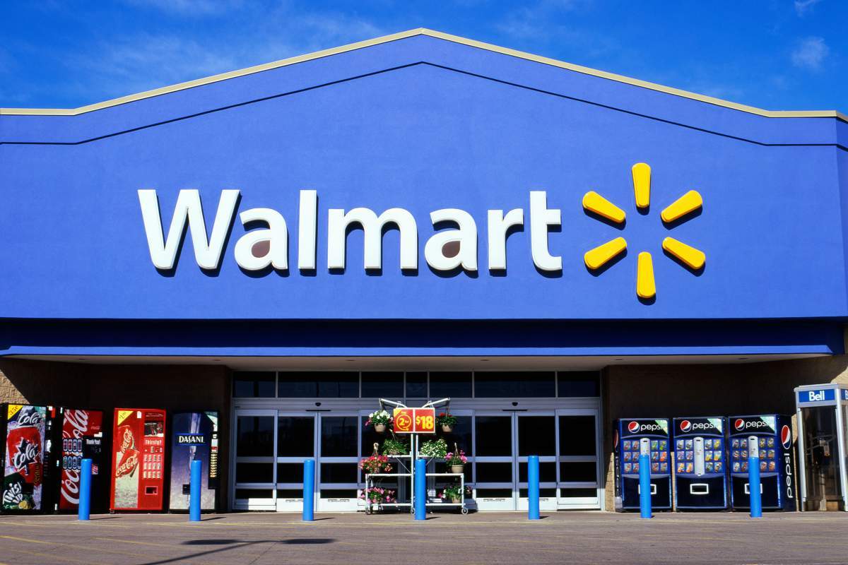 Walmart கடையில் திருடியவர்களுக்கு நூதன தண்டனை நீதிபதி தீர்ப்பு